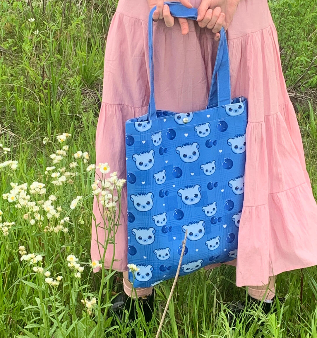 BlueBeary tote bag